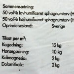 Men på den danska etiketten kan man se att säcken nästan bara innehåller torv, att man sen tillsatt olika sorters gödsel i efterhand verkar räcka för att döpa säcken till Kogödsel.